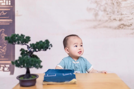 大丰宝宝喊肚子疼怎么回事